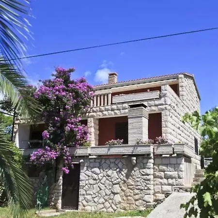 Damir شقة سومارتين